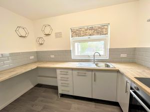 Photo 6- click for photo gallery